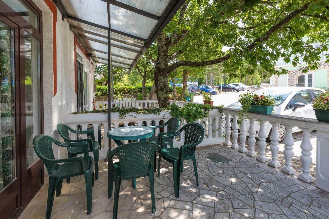 Apartment Dom Ядраново Екстер'єр фото