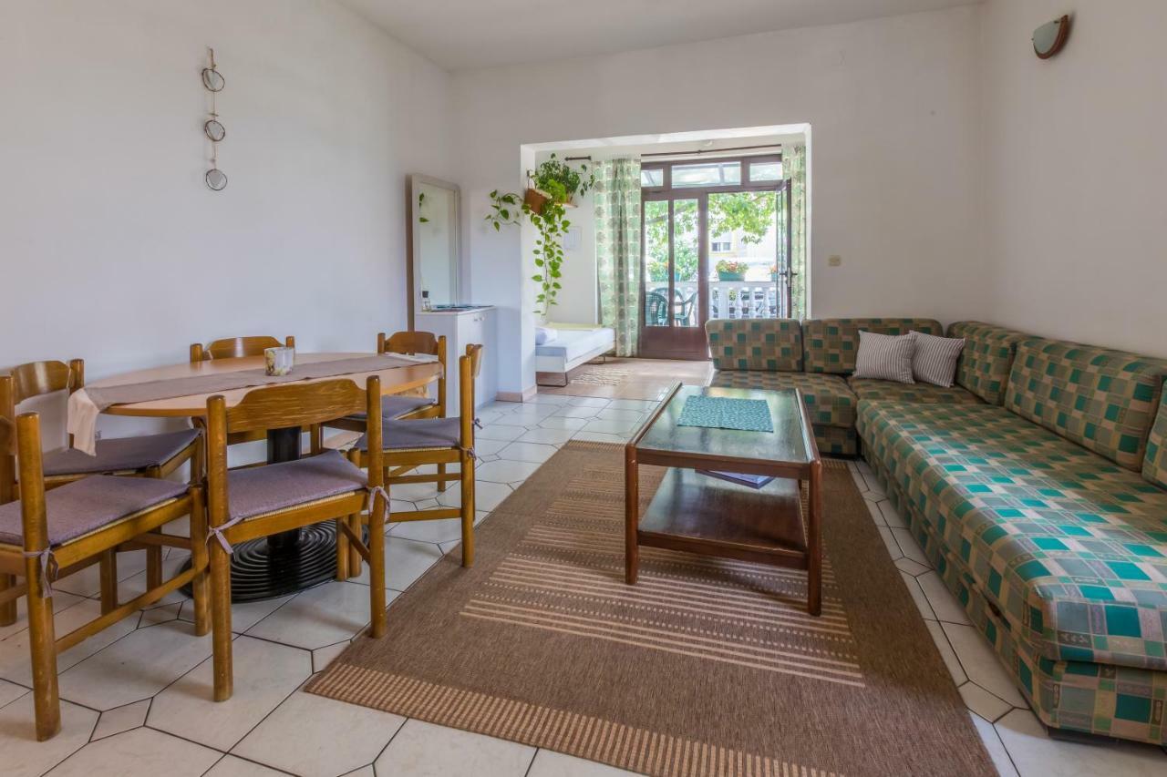 Apartment Dom Ядраново Екстер'єр фото