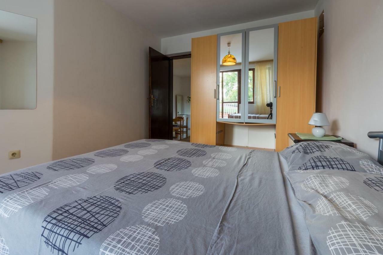 Apartment Dom Ядраново Екстер'єр фото